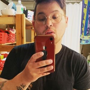 Meet your Posher, Joshua